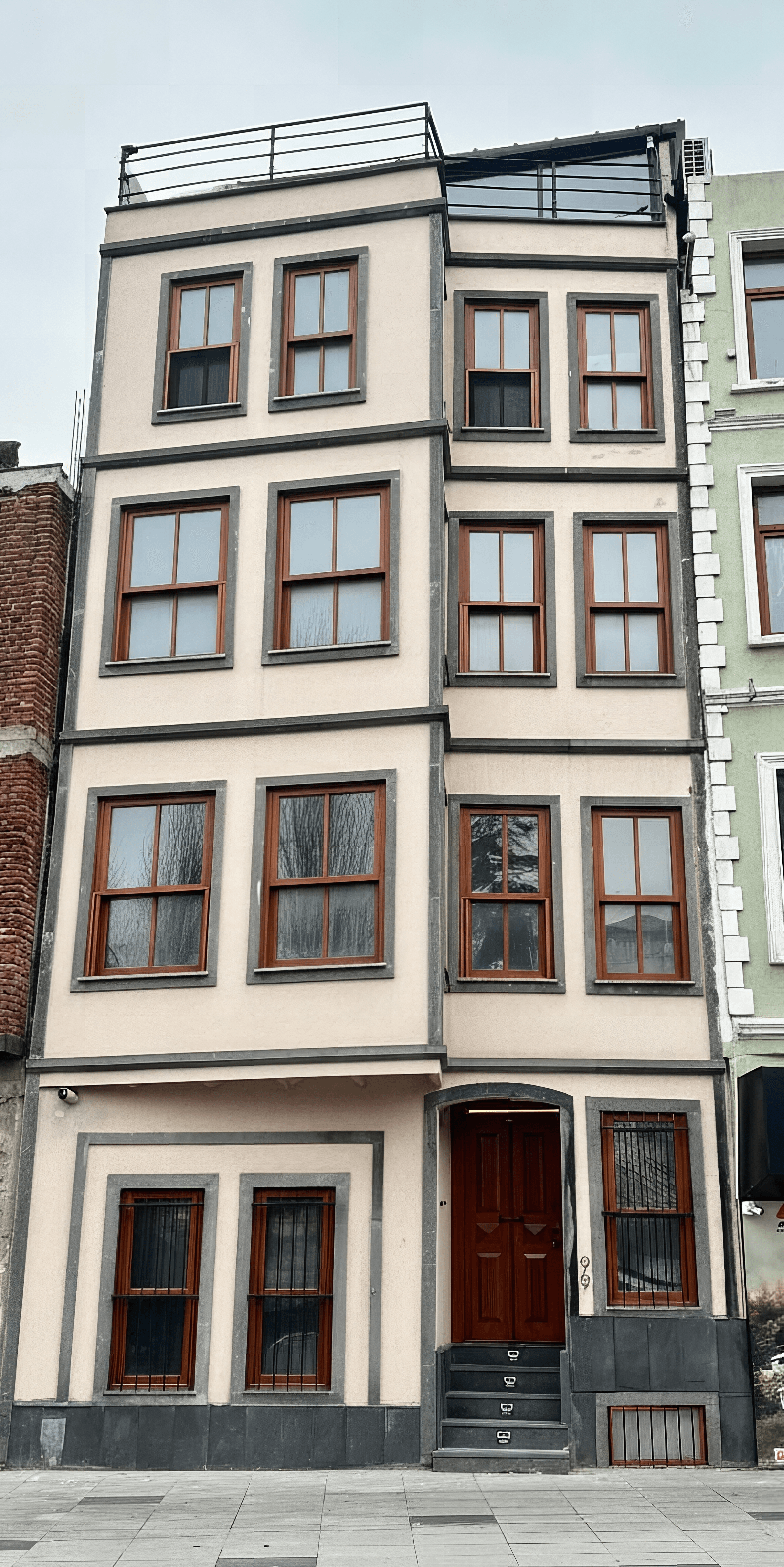 6-story Balat building exterior